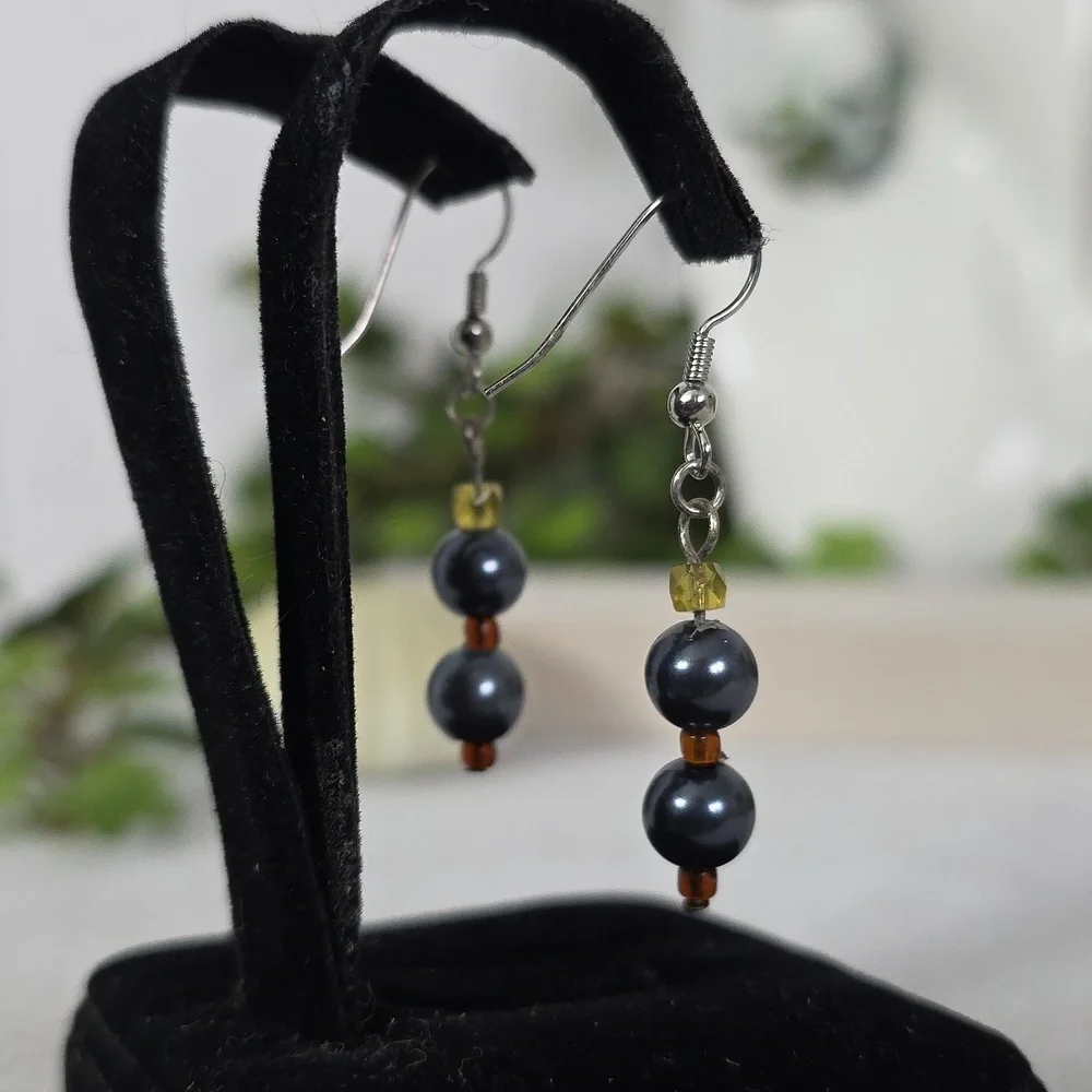 Natural Stone Hematite Necklace with Sun Pendant and Earrings Set